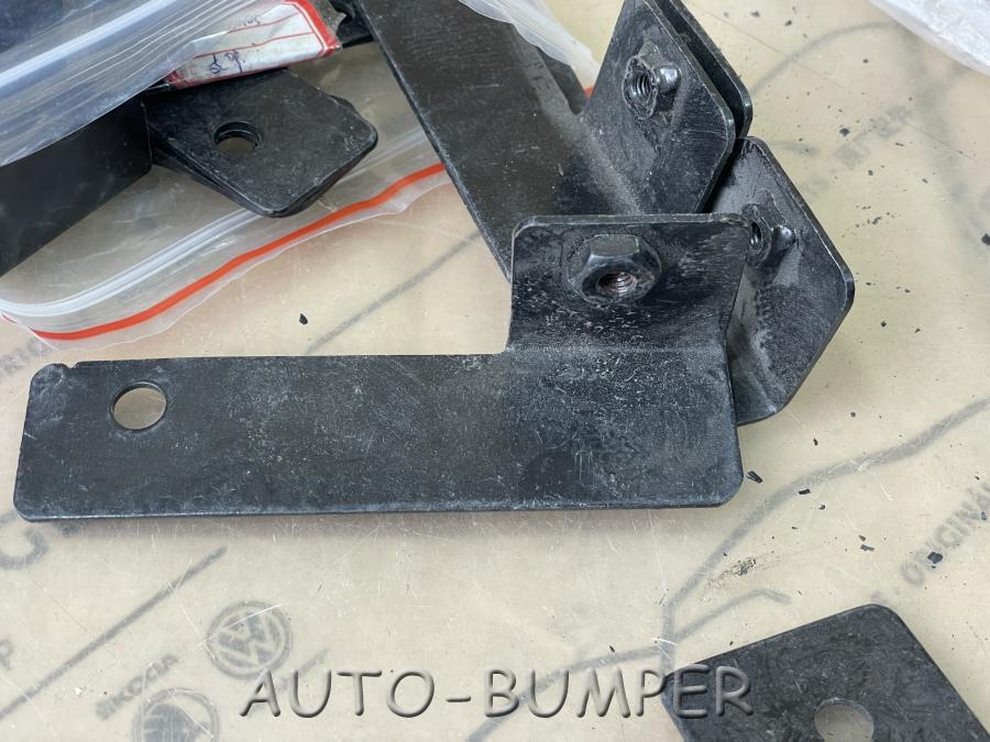 DongFeng Кронштейн охладителя кондиционера 8105120-C0103, 8105120C0103